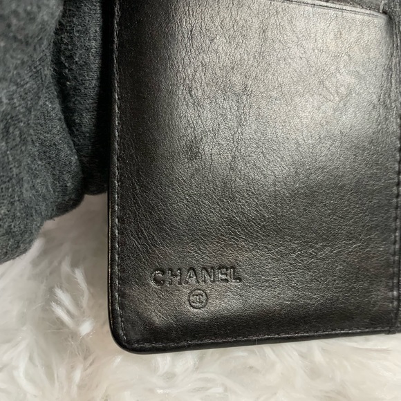 Authentic Chanel Long Wallet - Picture 3 of 15